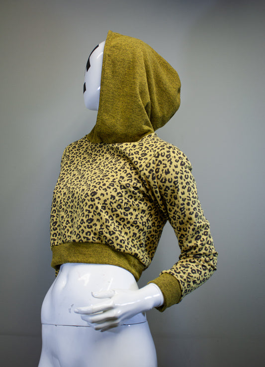 LEOPARD CUSTARD & OLIVE - CROPPED PULLOVER HOODIE