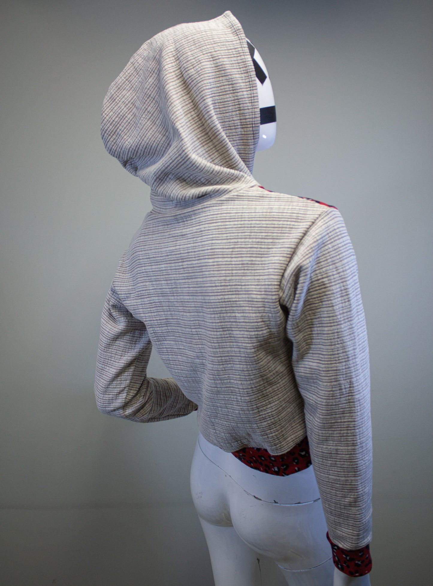 RUBY LEOPARD - CROPPED PULLOVER HOODIE
