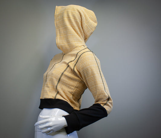 BLACK AND YELLOW - CROPPED PULLOVER HOODIE