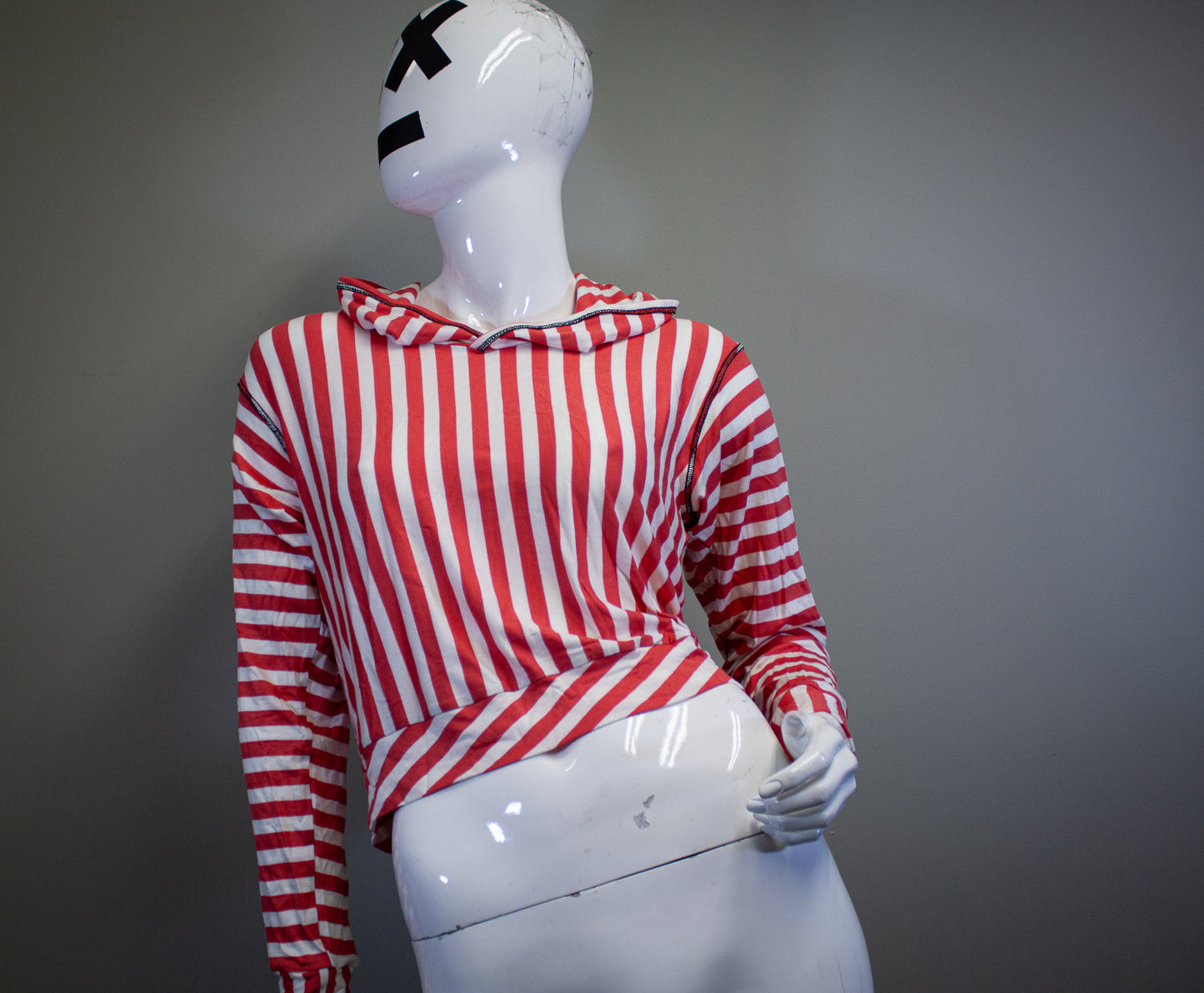 CANDY STRIPE CROPPED PULLOVER HOODIE