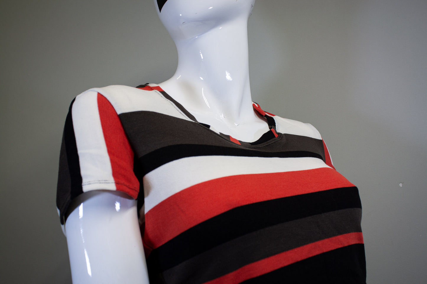 RETRO STRIPES - CROP TOP