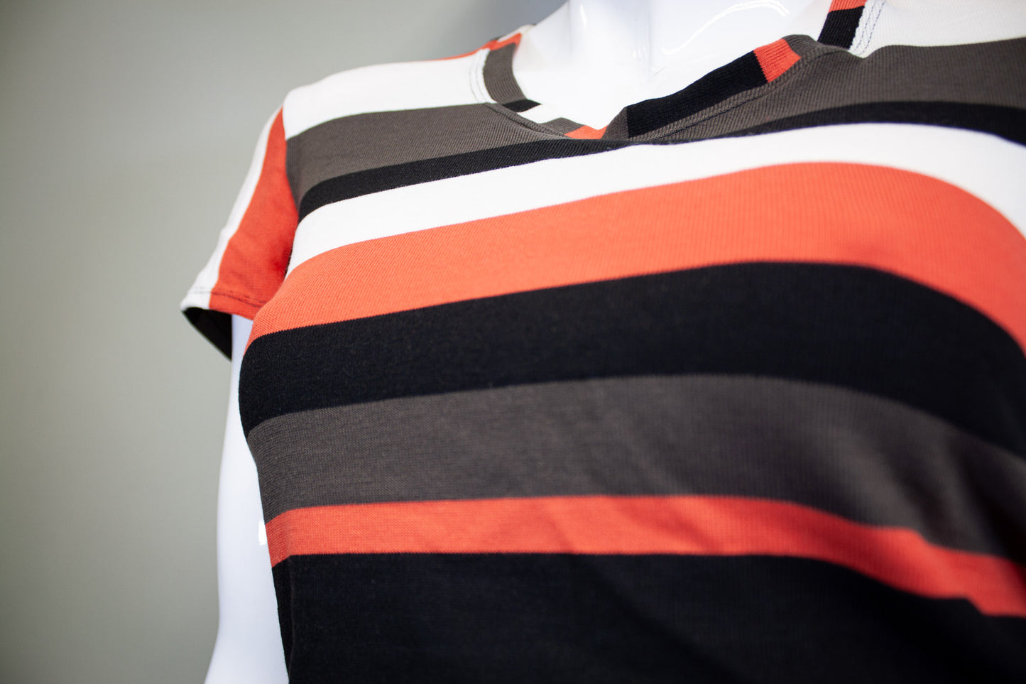 RETRO STRIPES - CROP TOP