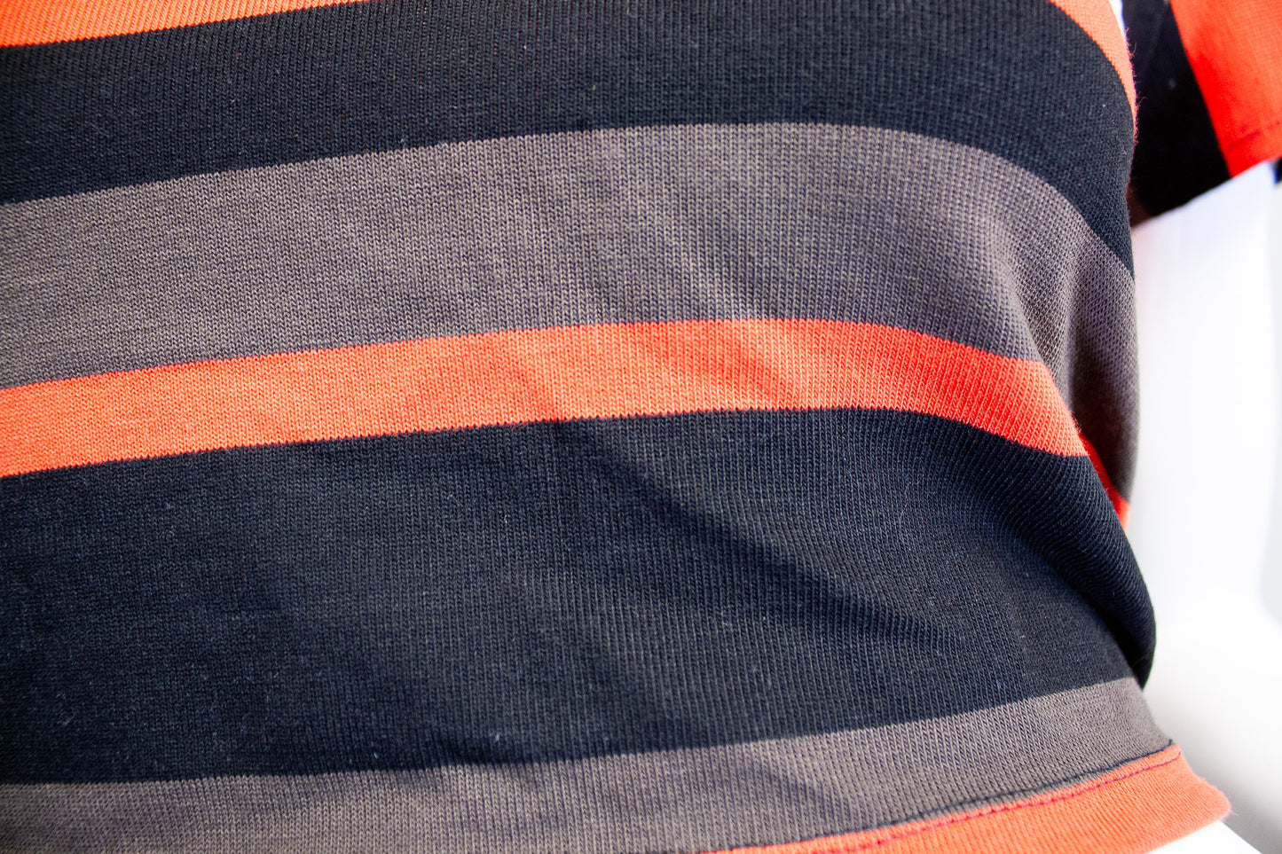 RETRO STRIPES - CROP TOP