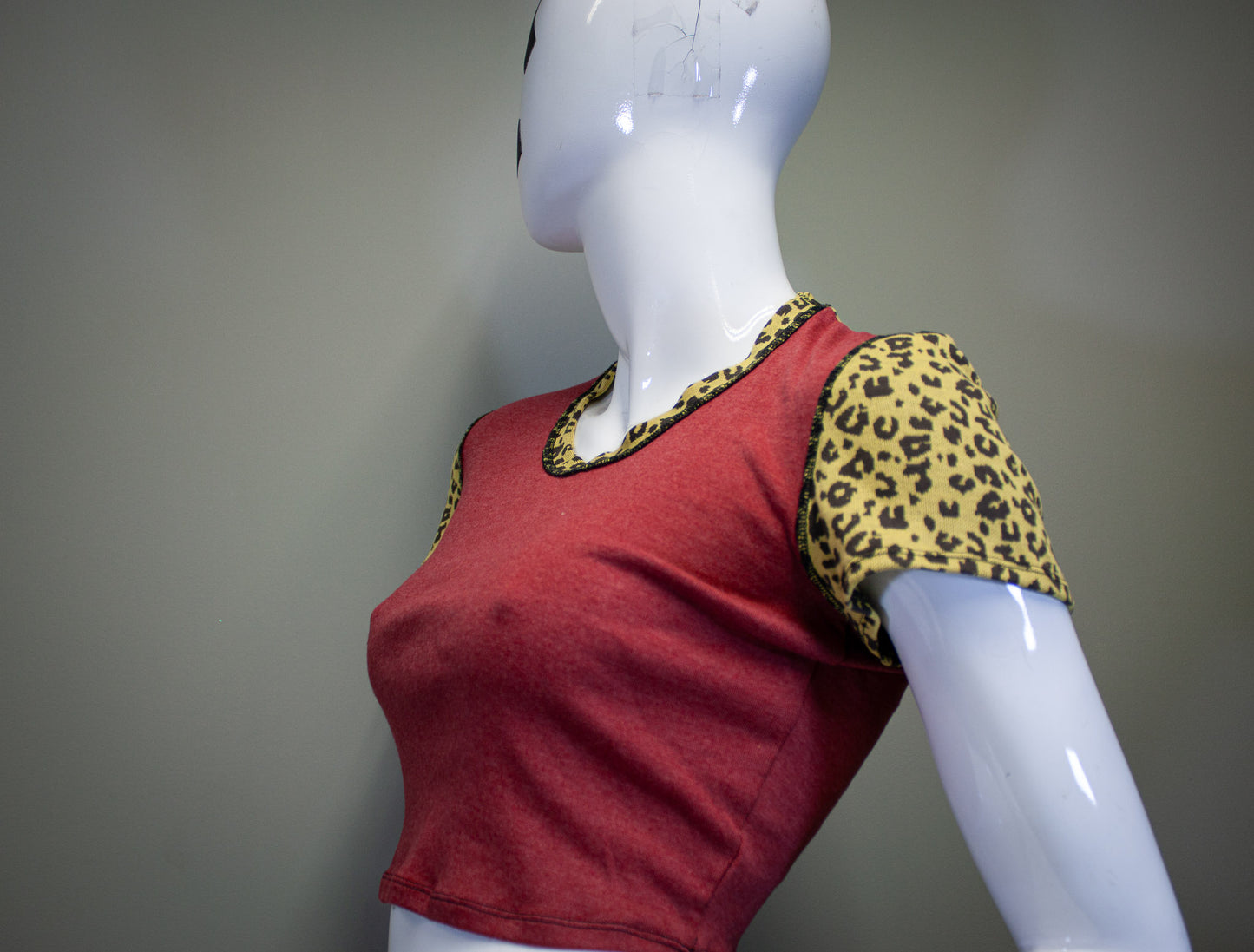 RED & CUSTARD LEOPARD - CROP TOP