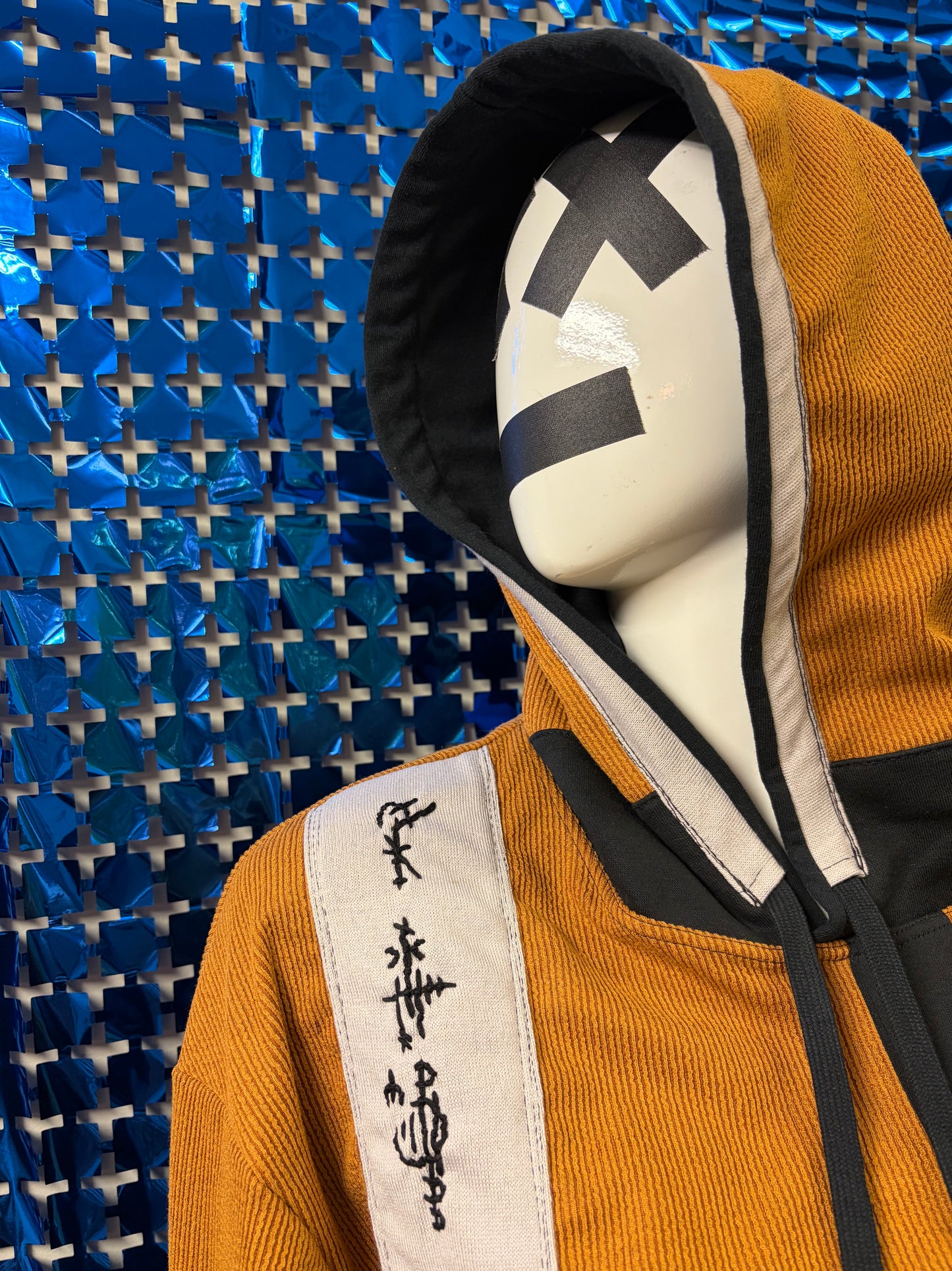 SIGIL RUNNER - OVERSIZED HOODIE