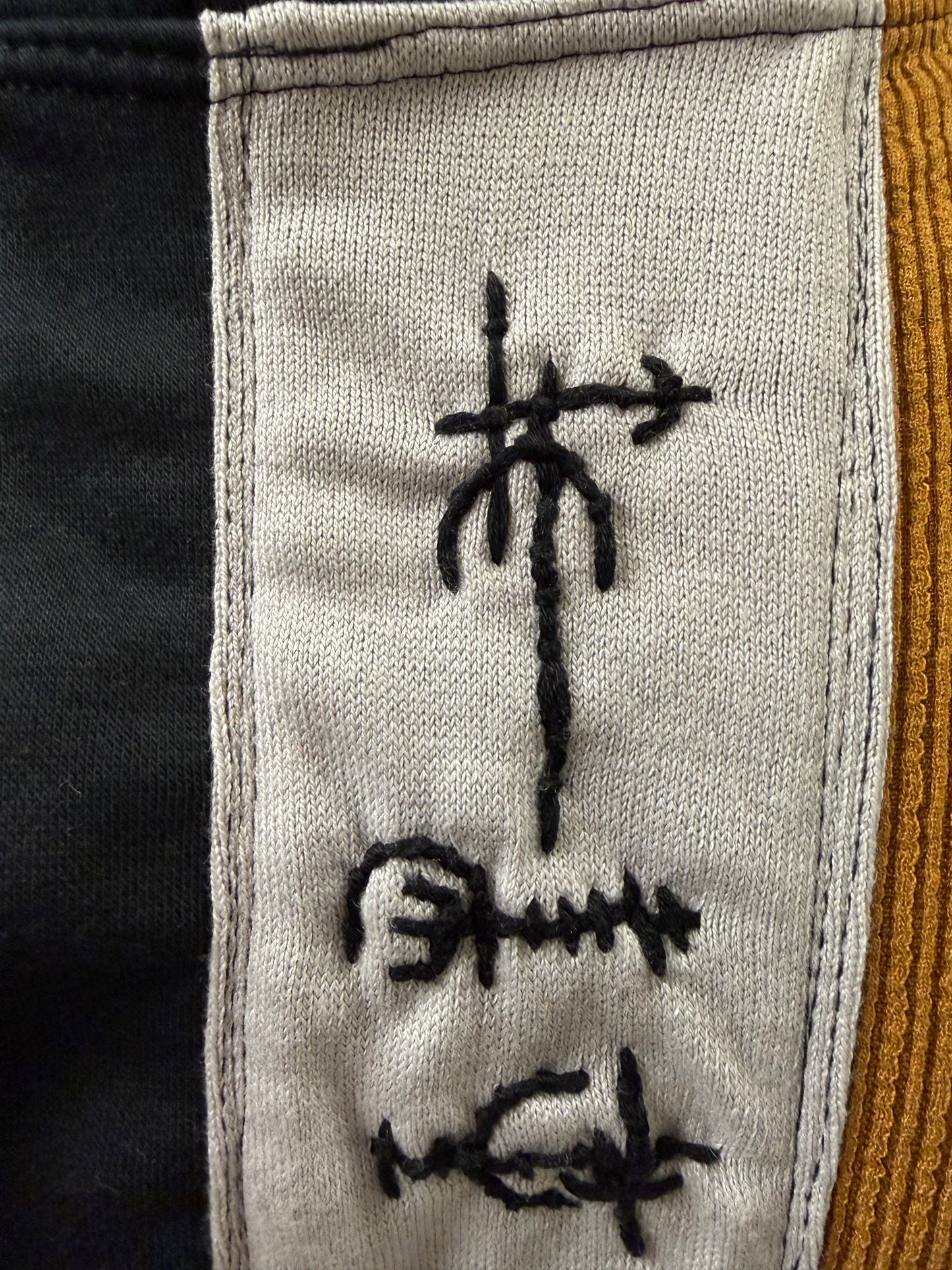 SIGIL RUNNER - OVERSIZED HOODIE