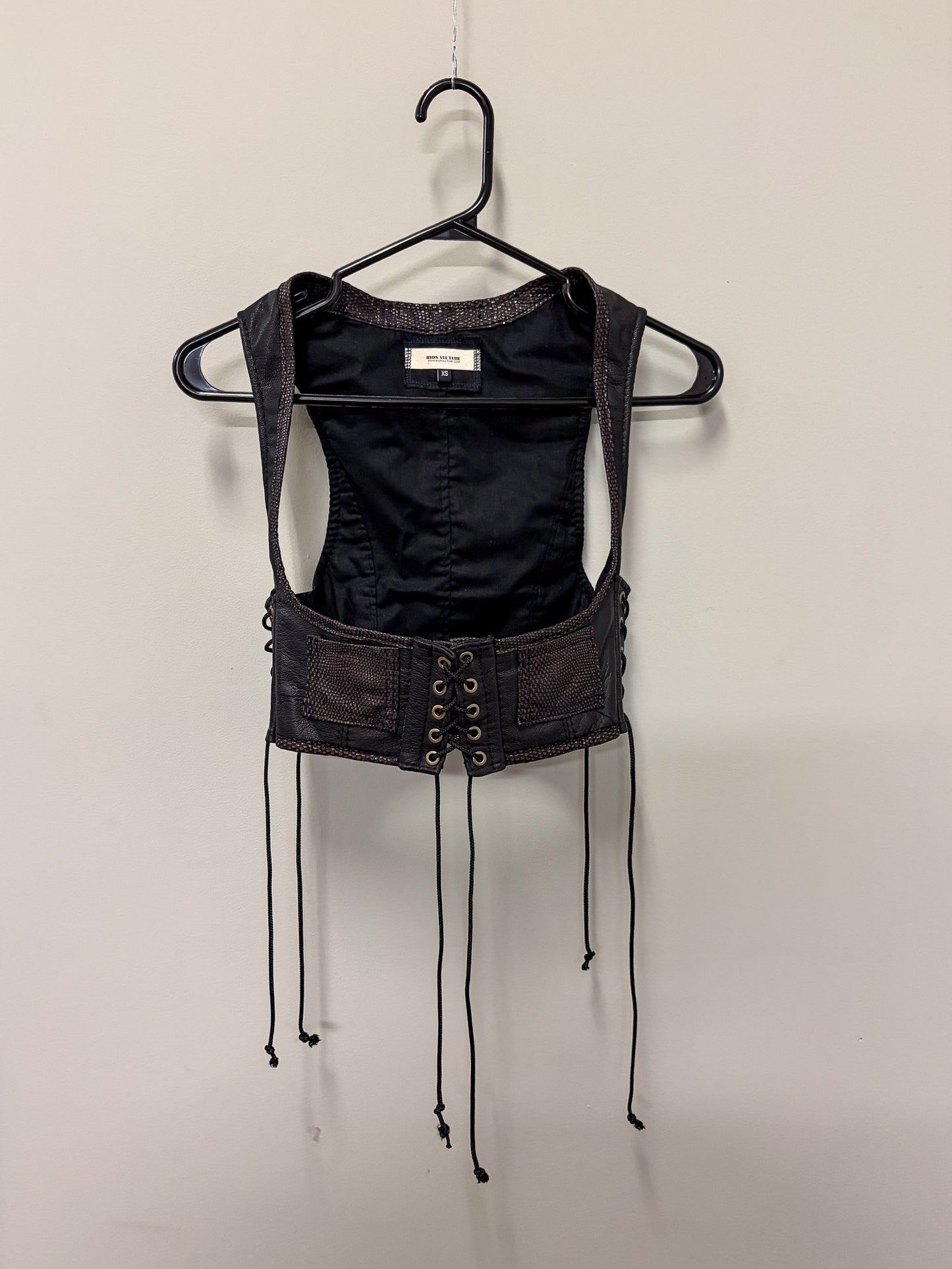 RIB BREAKER - Black Leather Bustier