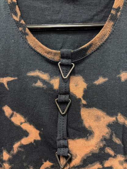 BLEACH BLACKOUT - Crop Top