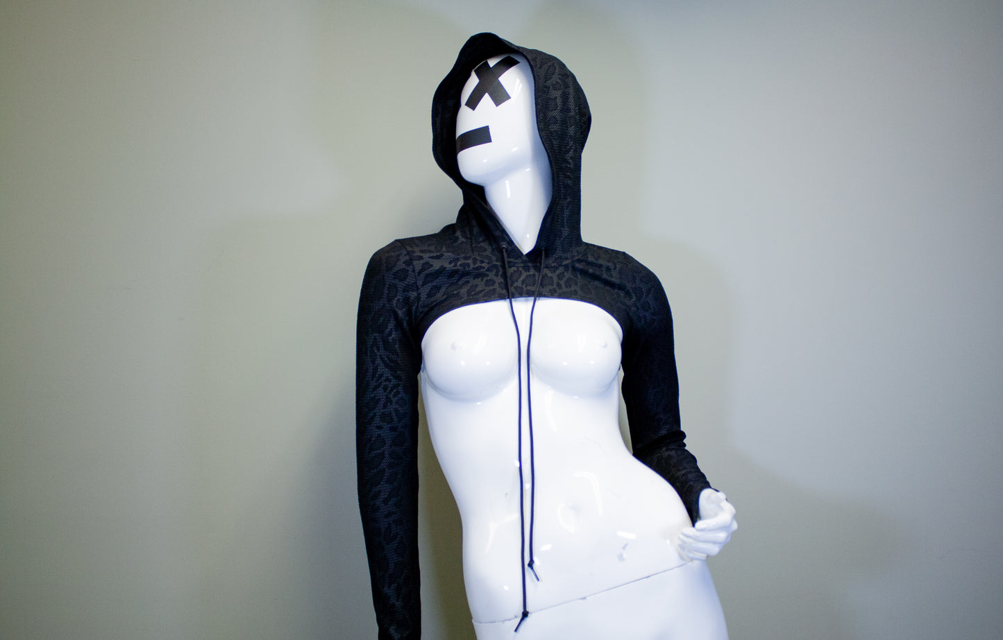 BLACK LEOPARD - MICRO HOODIE