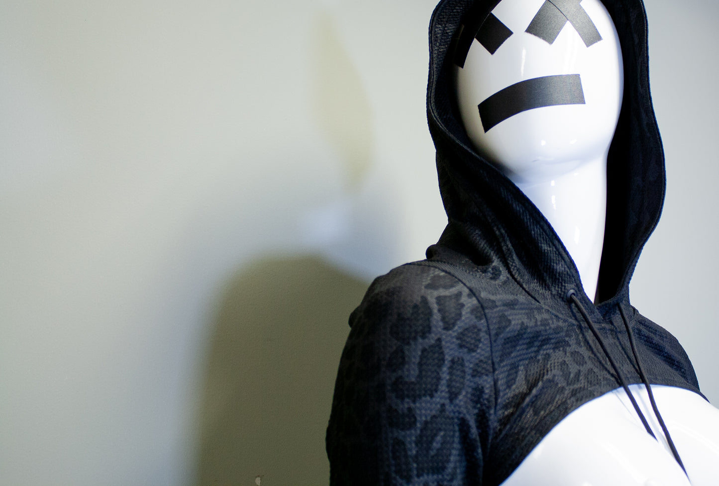 BLACK LEOPARD - MICRO HOODIE