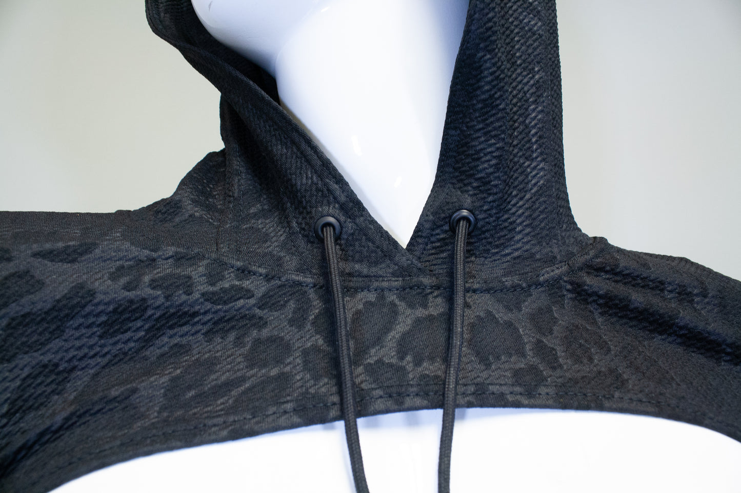 BLACK LEOPARD - MICRO HOODIE