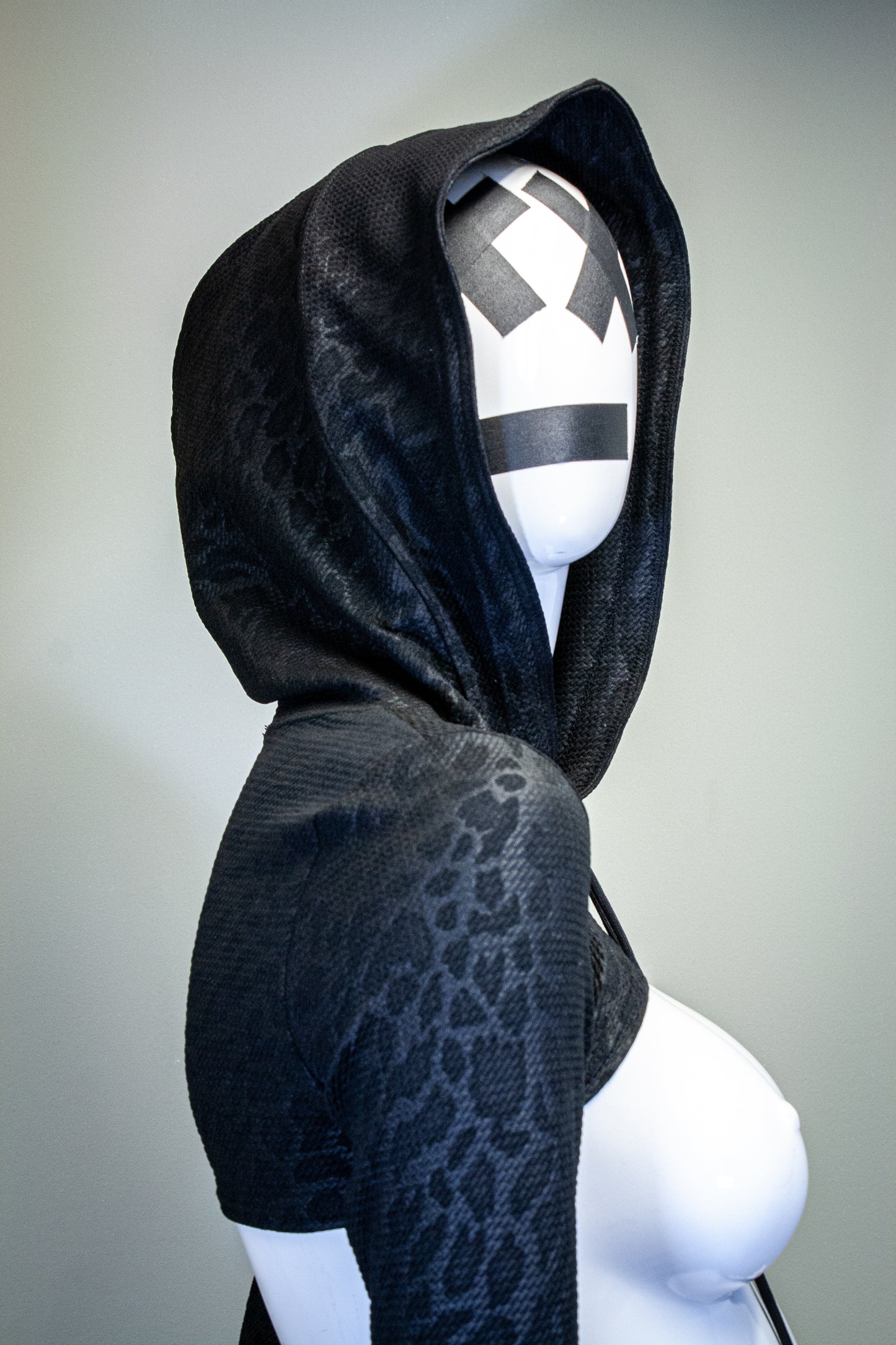 BLACK LEOPARD - MICRO HOODIE