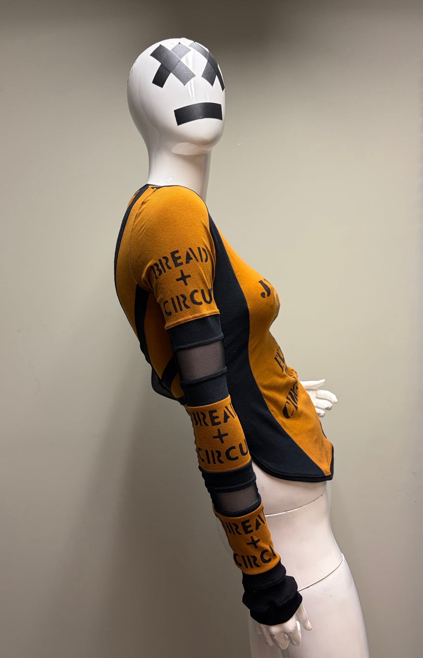 OCHRE MALICE - Long Sleeve Shirt