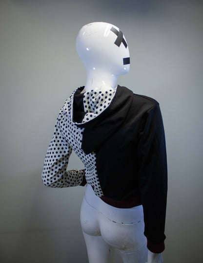 DUALITY DOTS CROPPED PULLOVER HOODIE