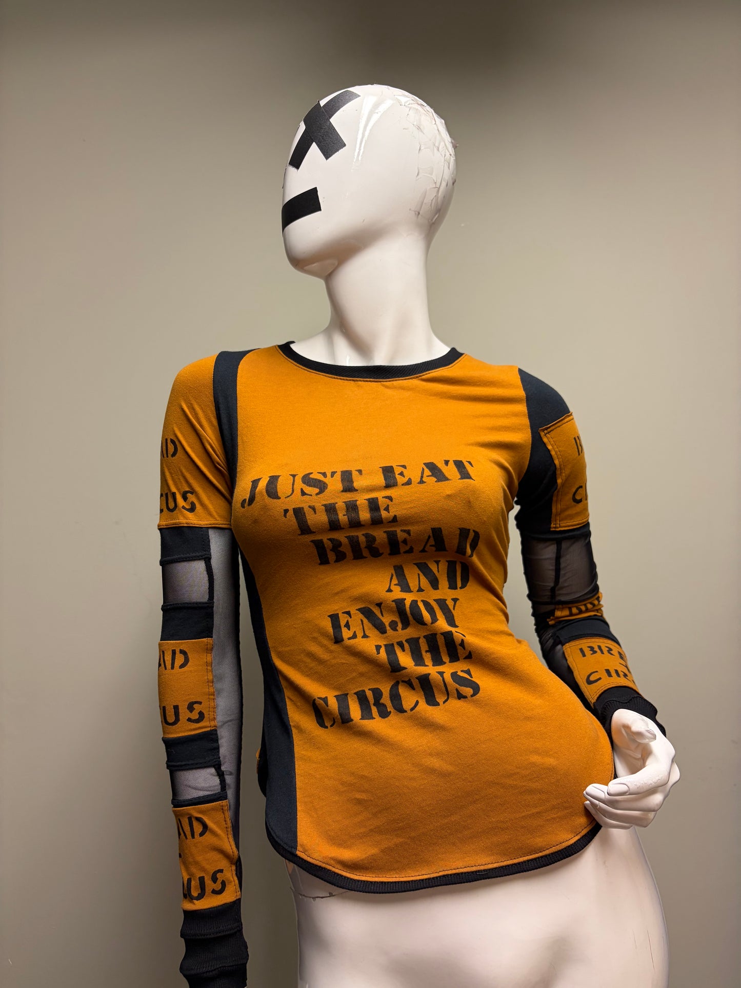 OCHRE MALICE - Long Sleeve Shirt