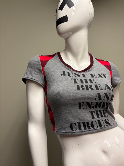 ALLEY VANDAL - Crop Top