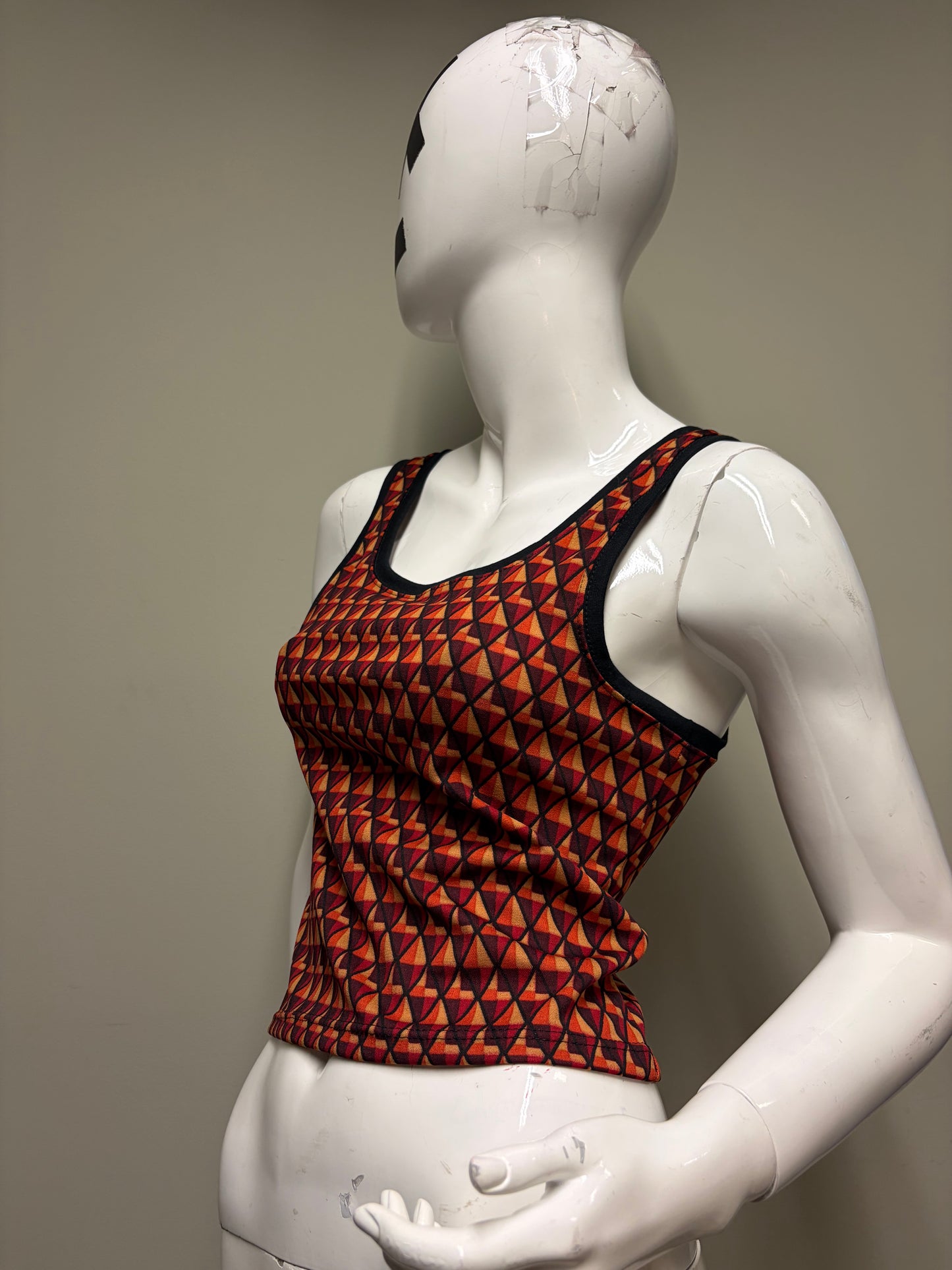 PRISM BURN - Scoop Neck Tank