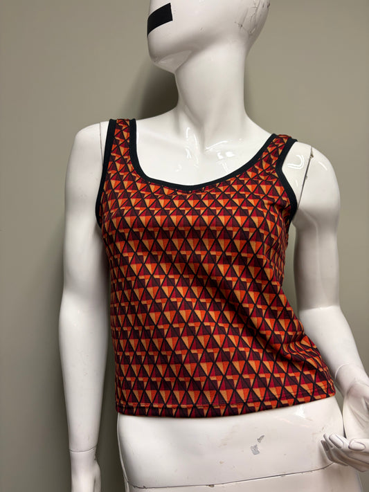 PRISM BURN - SCOOP NECK TANK TOP