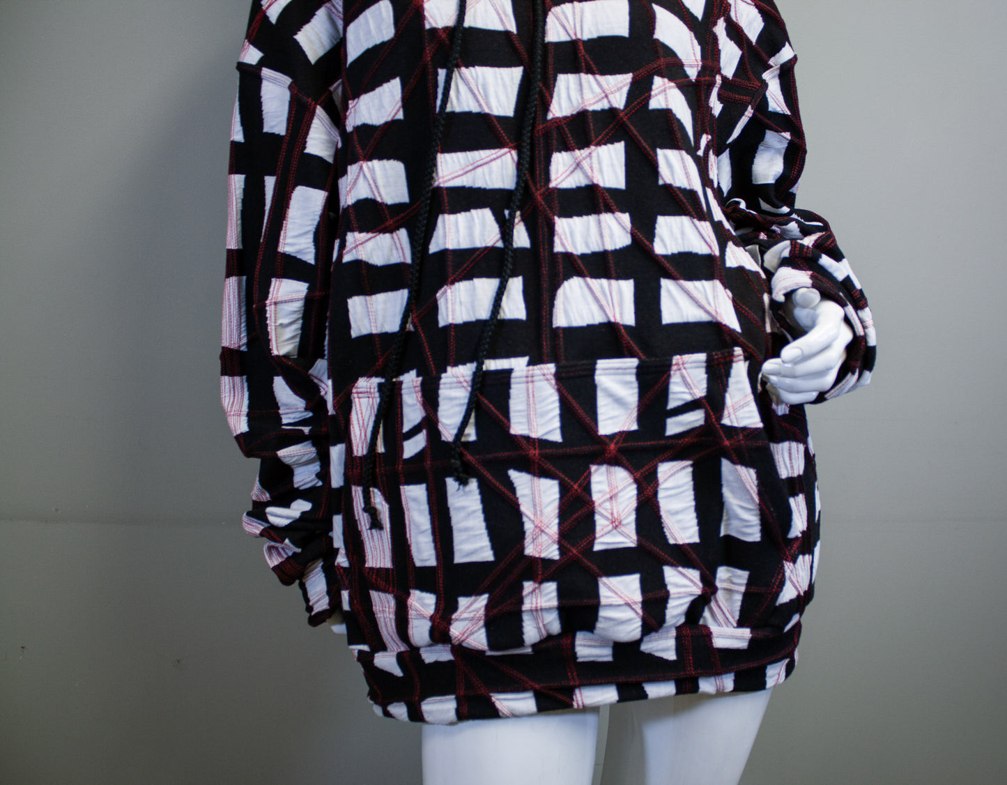 GRIDLOCKED OVERSIZE HOODIE
