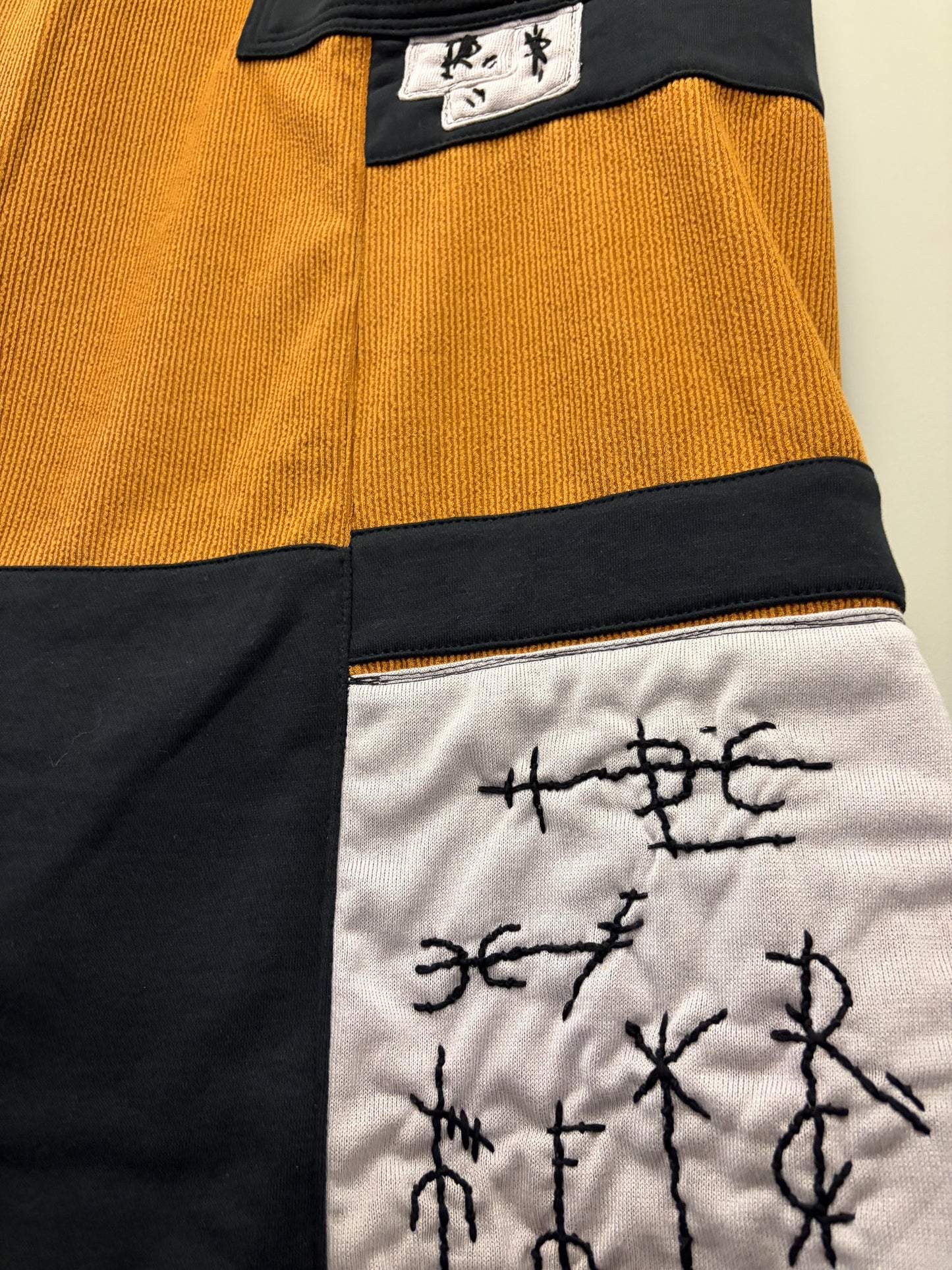 SIGIL RUNNER - Slouchy Pants