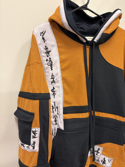 SIGIL RUNNER - Oversized Hoodie