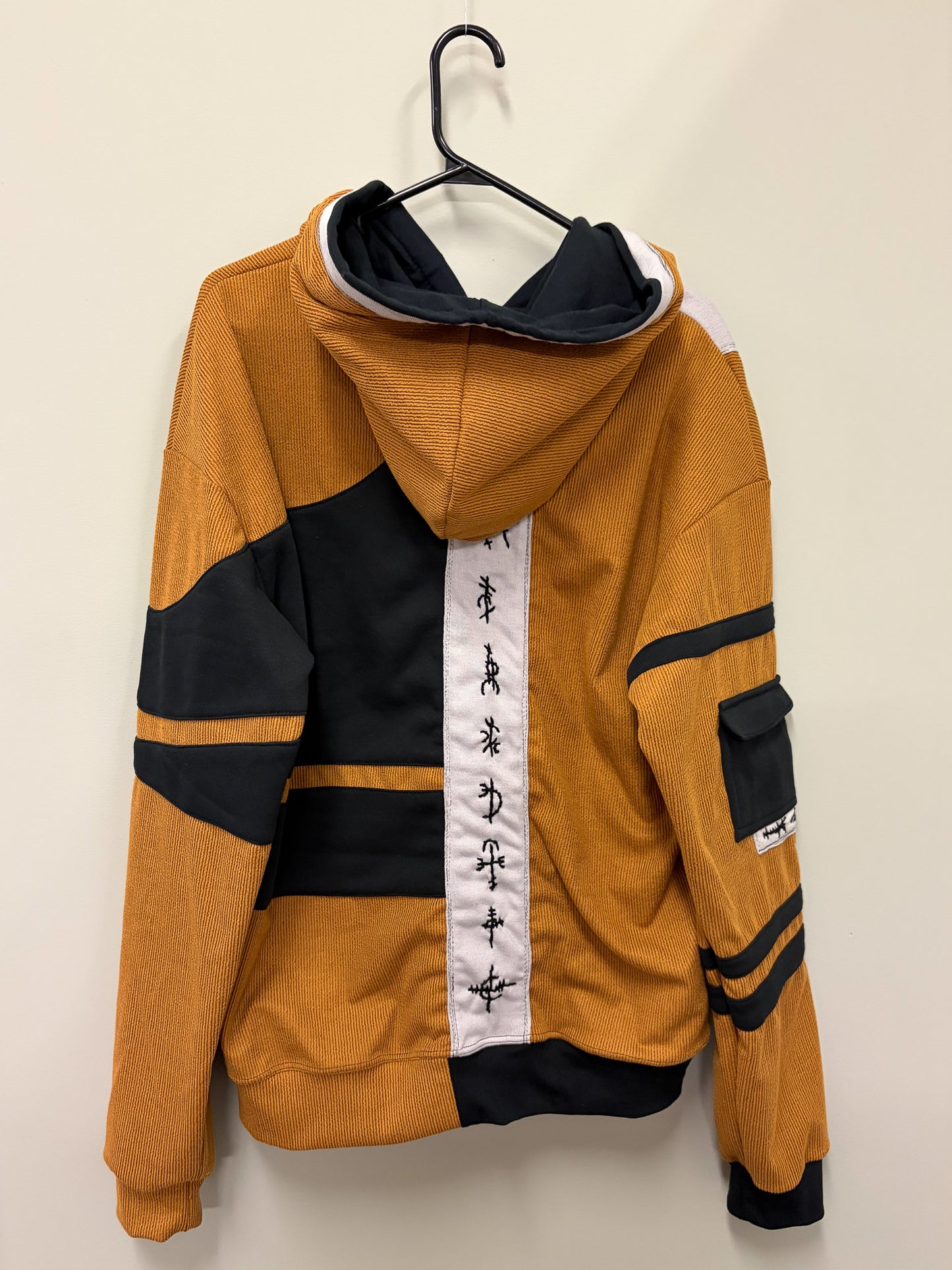 SIGIL RUNNER - Oversized Hoodie