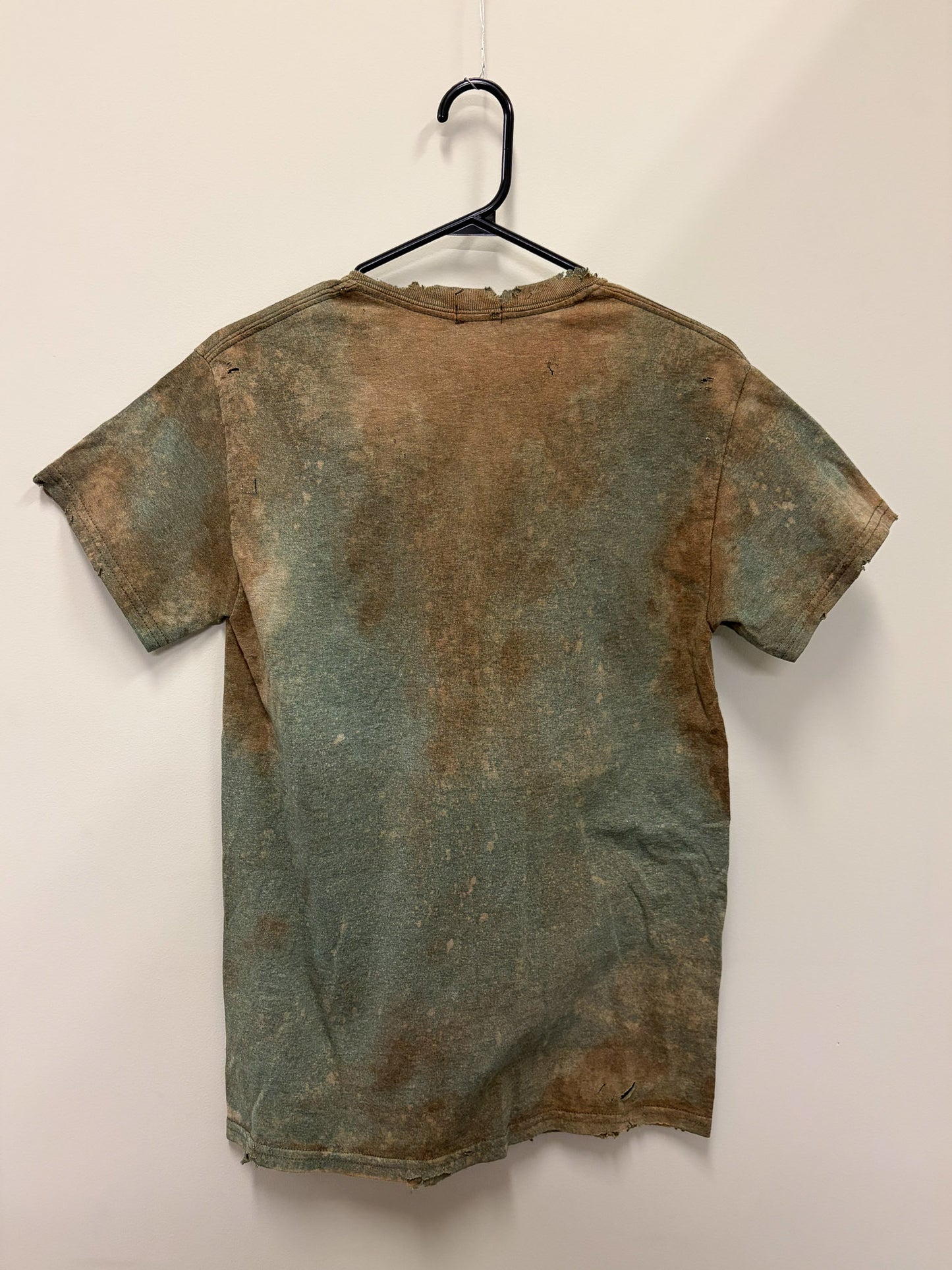 GRITTY IN GREEN - Combat T-Shirt