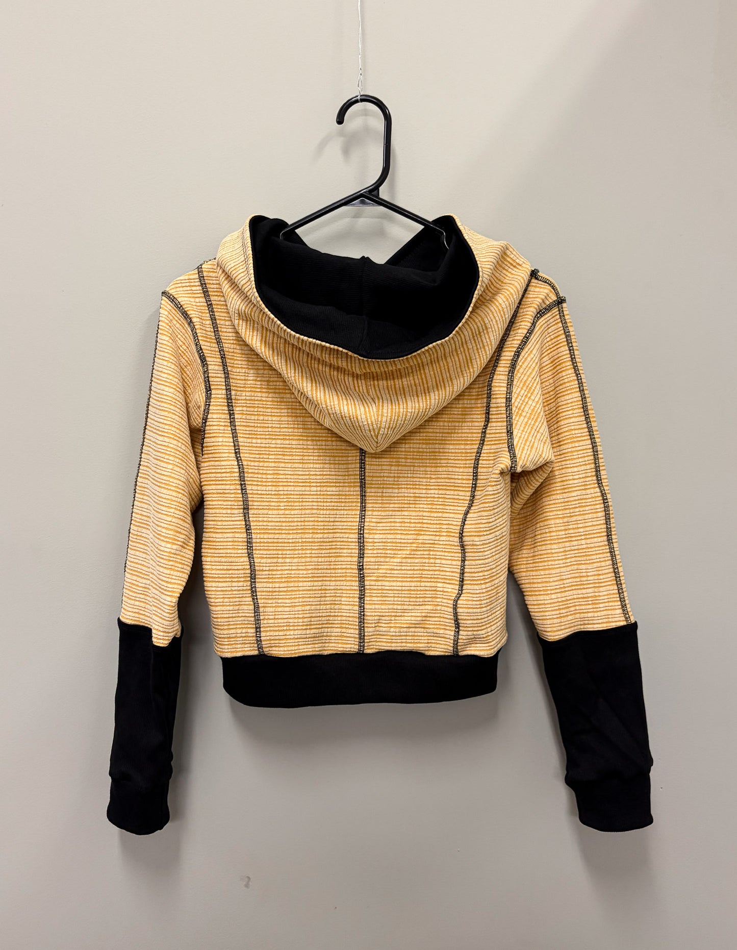 HIVE STRIKE - Pullover Hoodie