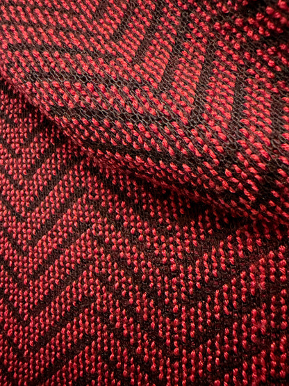CRIMSON SERRATION - Pullover Hoodie