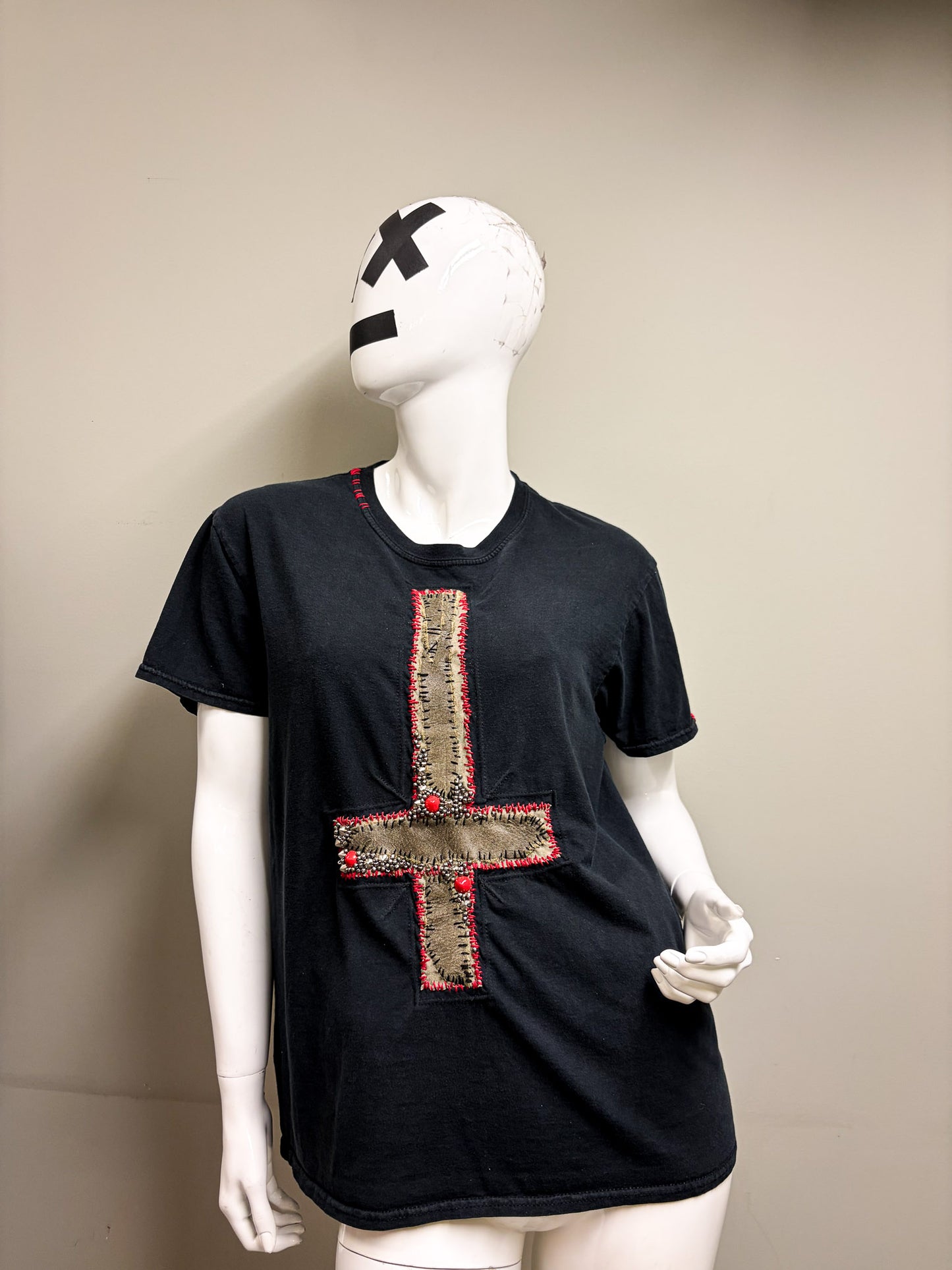 FALSE IDOLS - T-Shirt