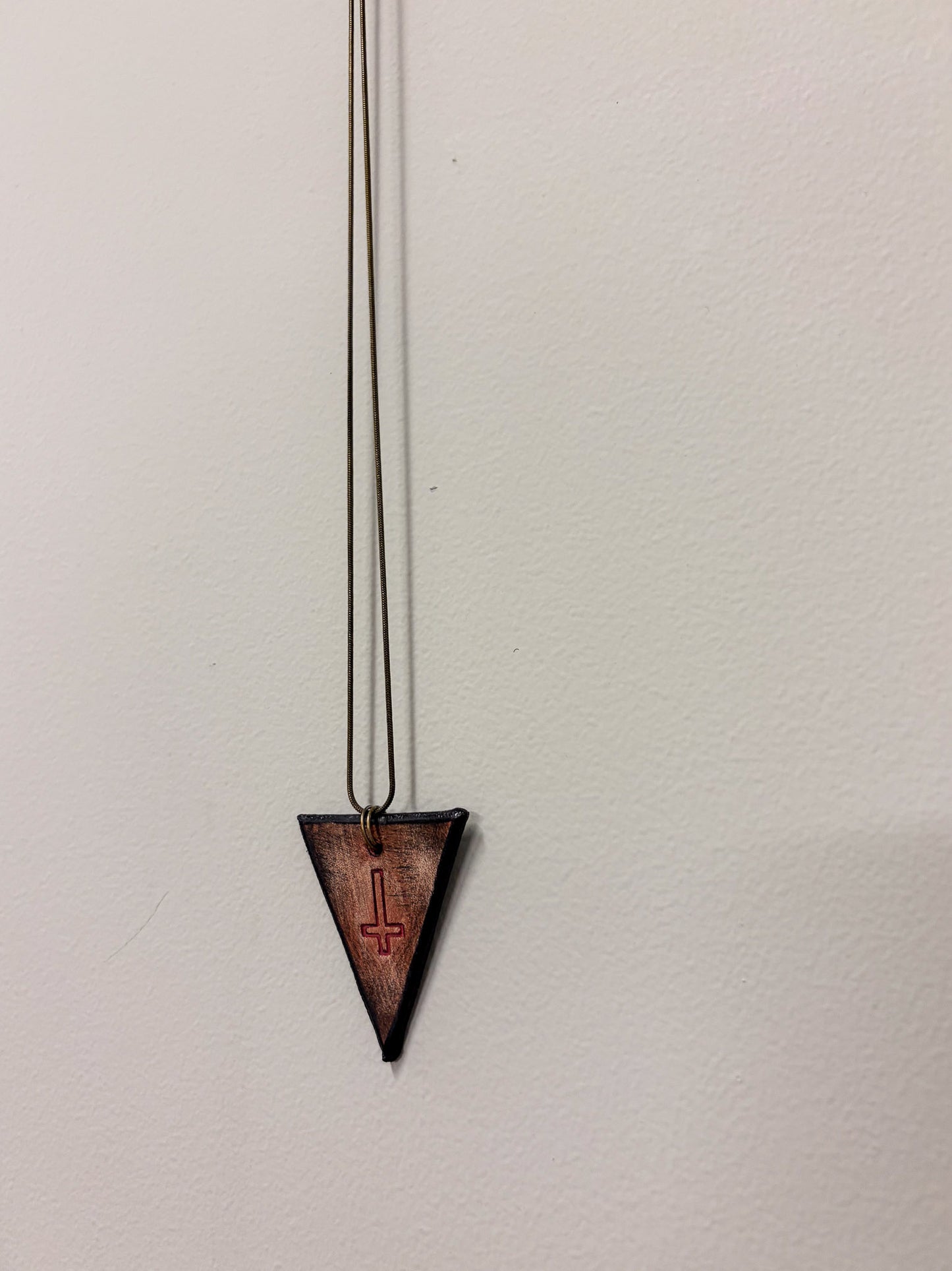 INVERTED CROSS - Necklace